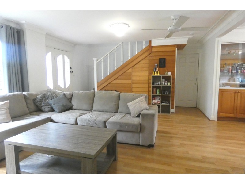 4/2 Mark Street, Forster NSW 2428