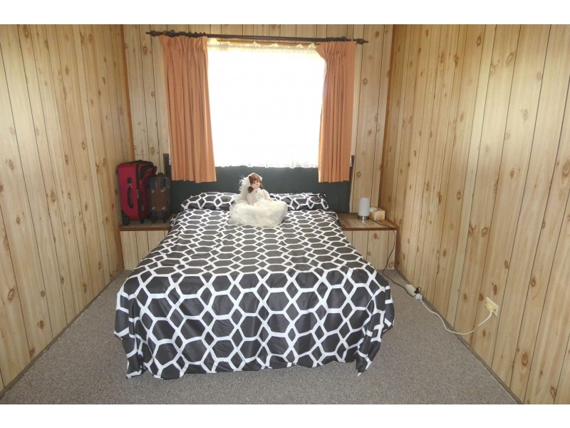 411 Blackhead Road, Hallidays Point NSW 2430