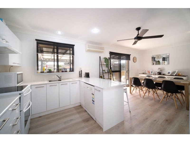 139 South St, Tuncurry NSW 2428