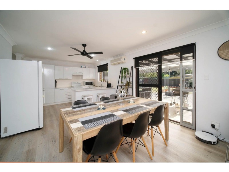139 South St, Tuncurry NSW 2428