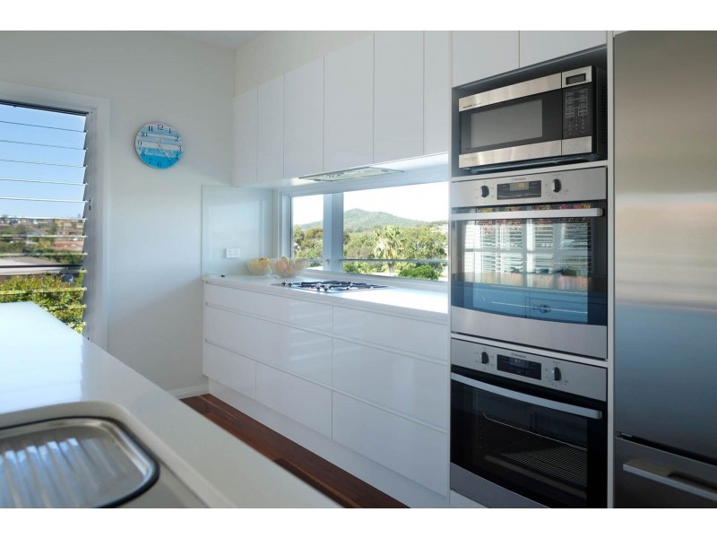 4 Manara Crescent, Forster NSW 2428