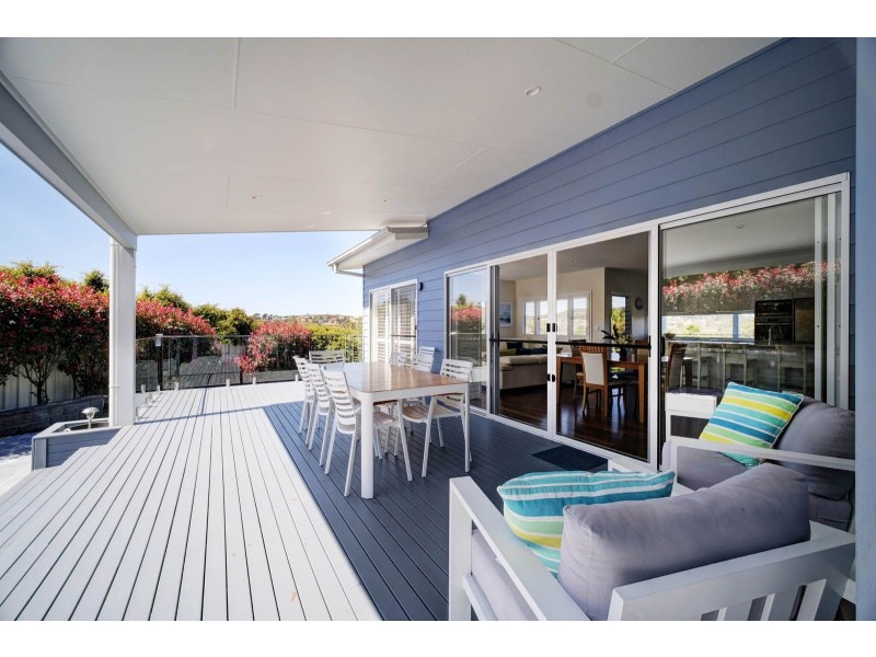 4 Manara Crescent, Forster NSW 2428
