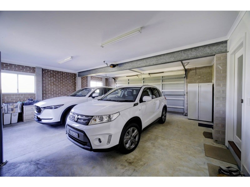 4 Manara Crescent, Forster NSW 2428