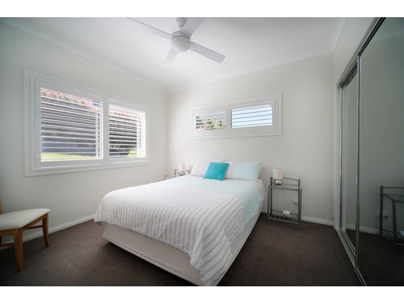 4 Manara Crescent, Forster NSW 2428