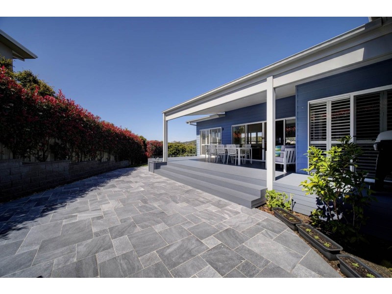 4 Manara Crescent, Forster NSW 2428