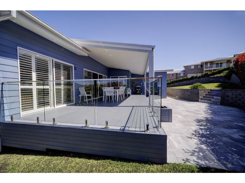 4 Manara Crescent, Forster NSW 2428