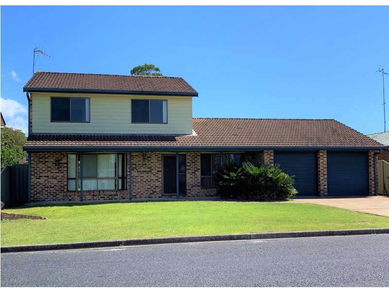 23 Kennewell Parade, Tuncurry NSW 2428