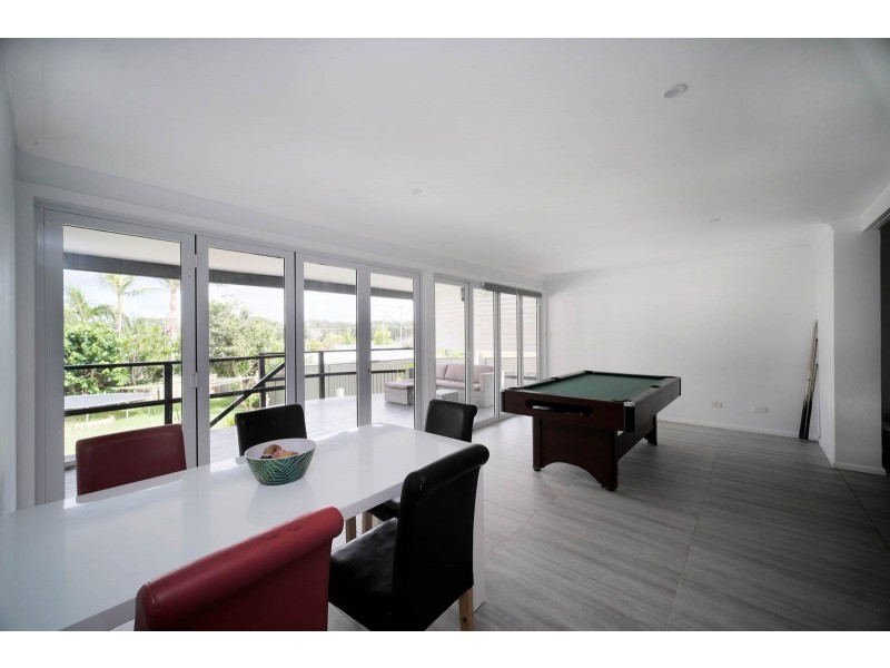 25 Regatta Avenue, Forster NSW 2428