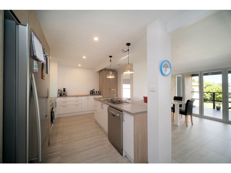 25 Regatta Avenue, Forster NSW 2428