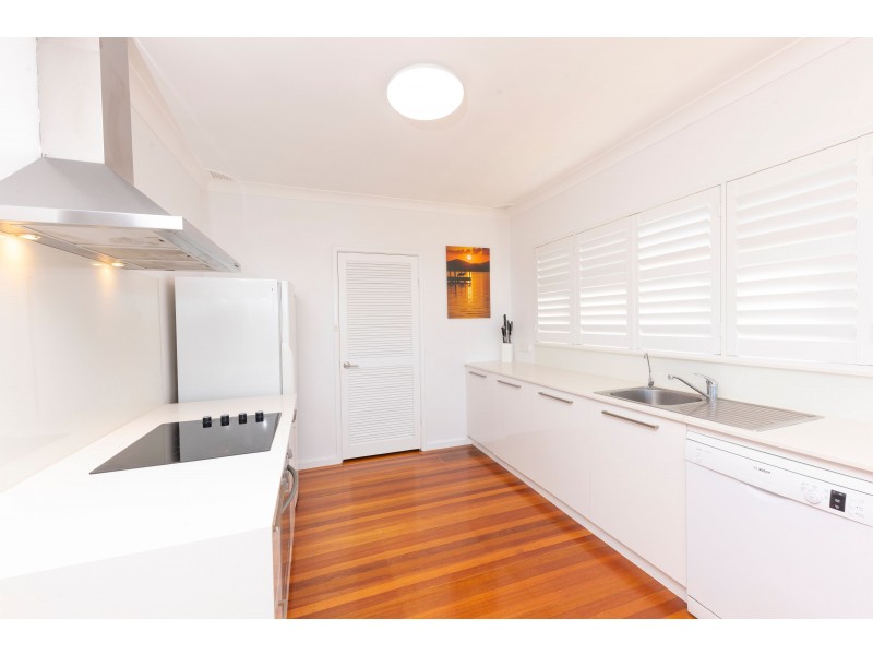 7 Churchill Road, Forster NSW 2428