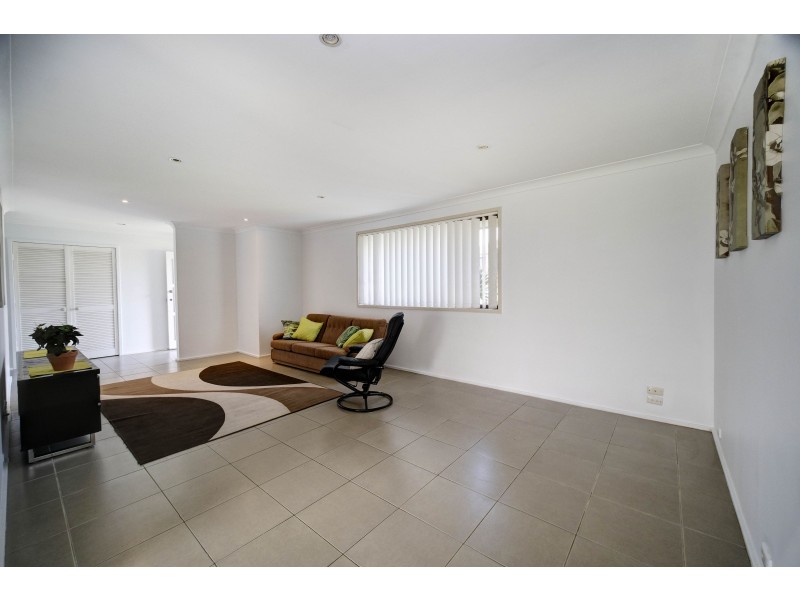 20 Elouera Crescent, Forster NSW 2428