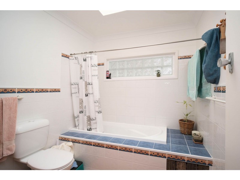 23 Beach Street, Tuncurry NSW 2428