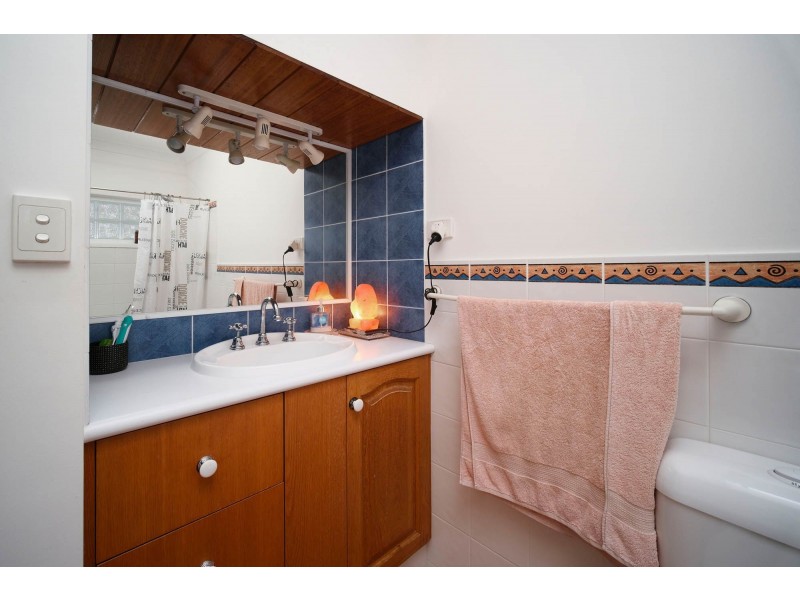 23 Beach Street, Tuncurry NSW 2428