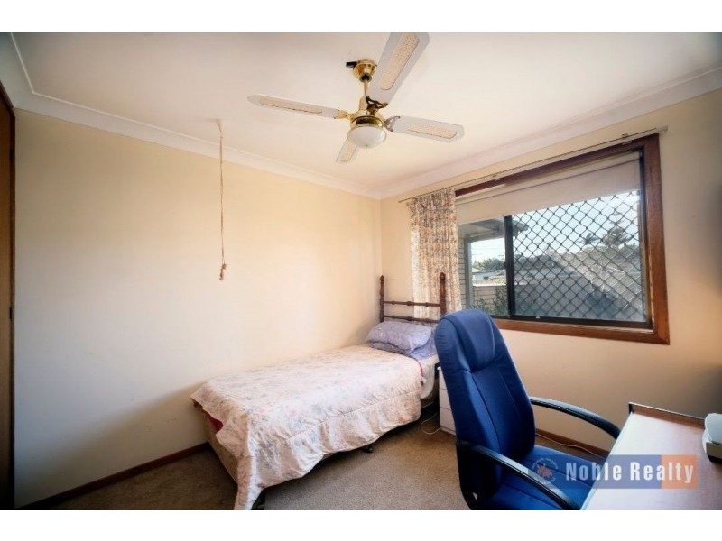 2/23 Robert Street, Forster NSW 2428