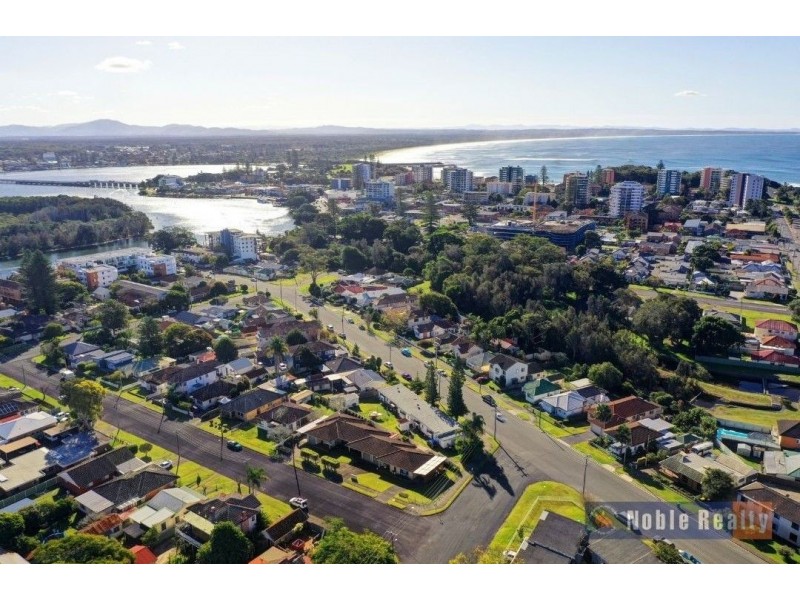 2/23 Robert Street, Forster NSW 2428