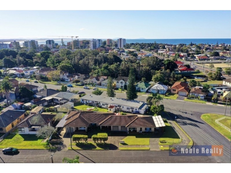 2/23 Robert Street, Forster NSW 2428