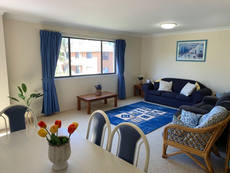 9/16-18 West Street, Forster NSW 2428