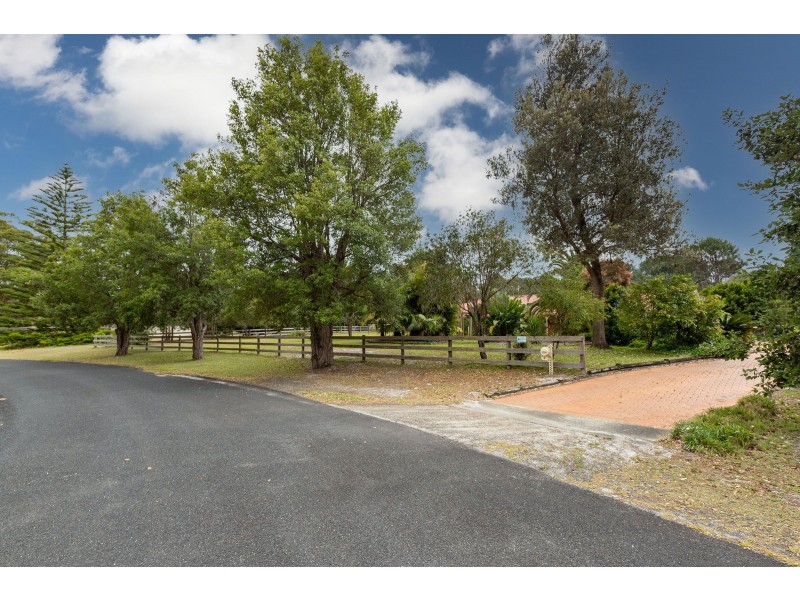 4 Gunsynd Close, Tuncurry NSW 2428
