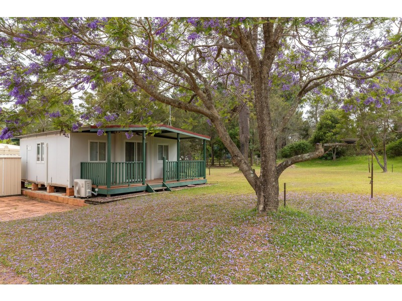 4 Gunsynd Close, Tuncurry NSW 2428