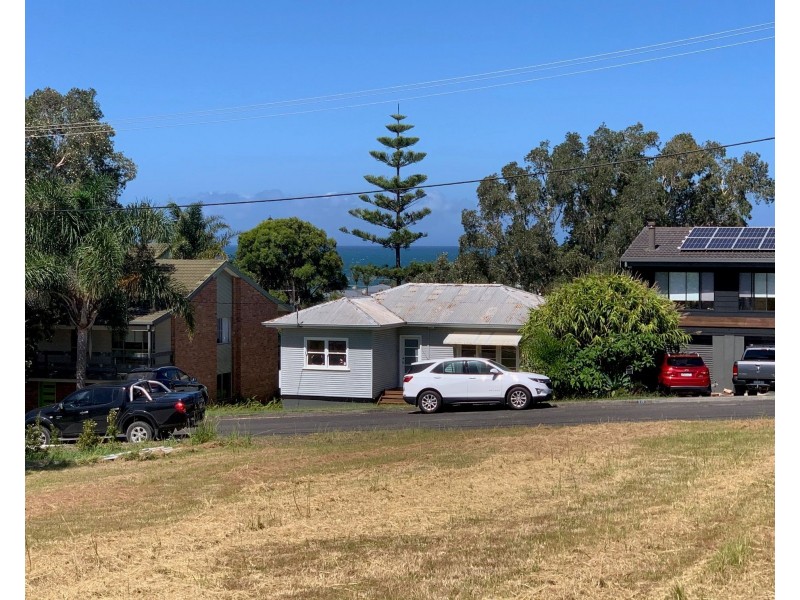 15 Escapade Avenue, Diamond Beach NSW 2430