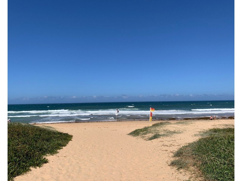 15 Escapade Avenue, Diamond Beach NSW 2430