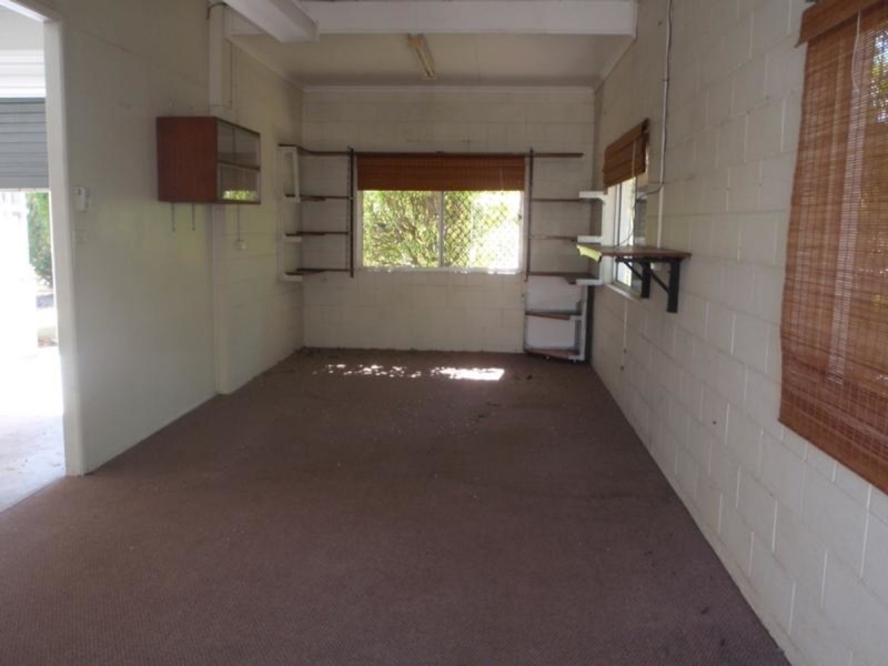 36 Dee Street, Biloela QLD 4715