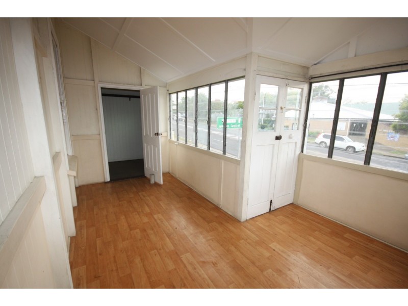 119 Brisbane Road, Booval QLD 4304