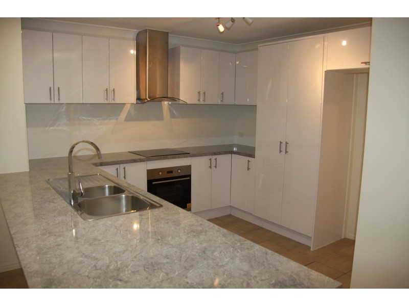 11 Barcoo Street, Runcorn QLD 4113