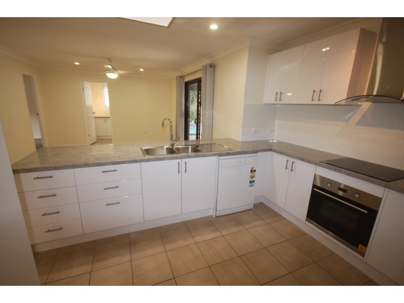 11 Barcoo Street, Runcorn QLD 4113