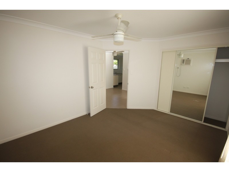 79 David Street (RENTAL), North Booval QLD 4304