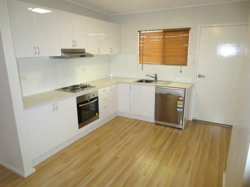 22-24 Dawson Highway, Biloela QLD 4715