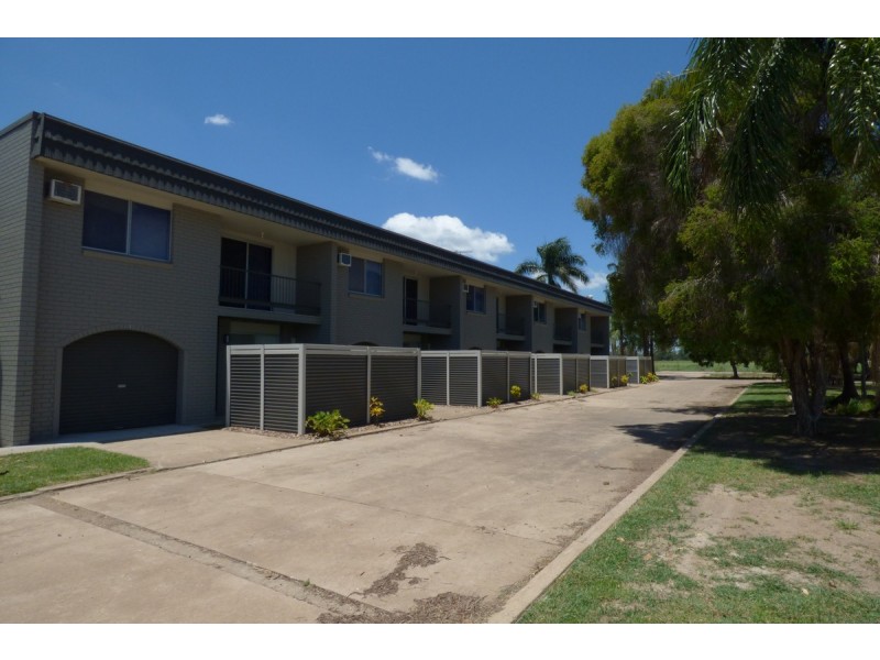 22-24 Dawson Highway, Biloela QLD 4715