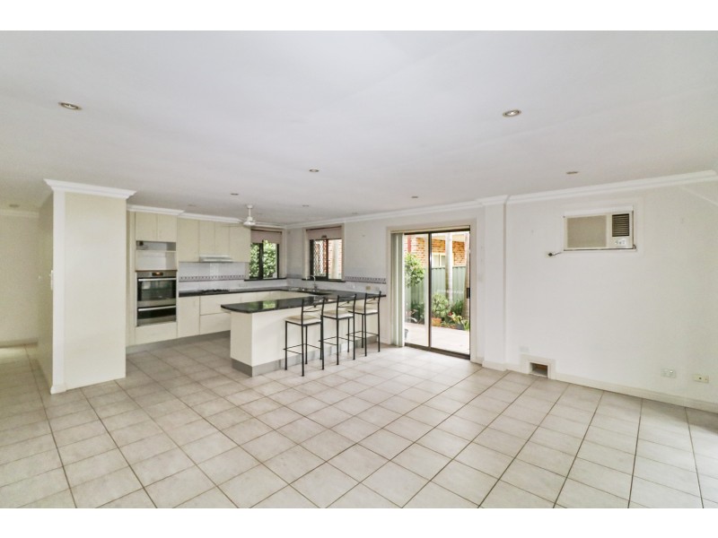 206 Gloucester Road, Hurstville NSW 2220