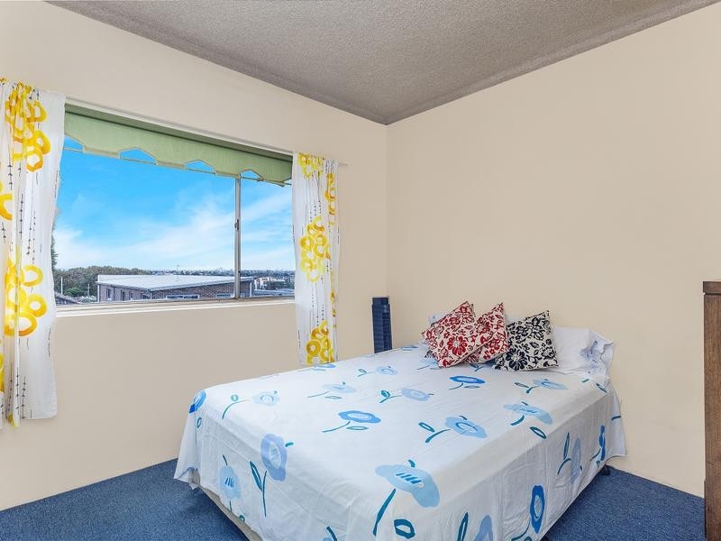 2/81-85 Forest Road, Arncliffe NSW 2205