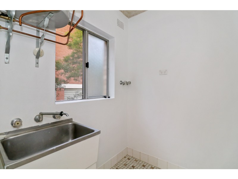 2/50 Jersey Avenue, Mortdale NSW 2223