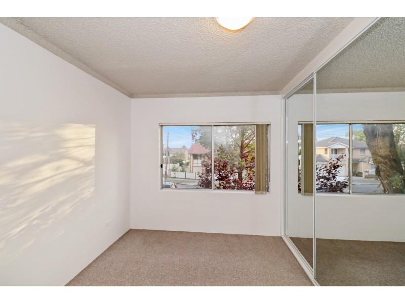 2/50 Jersey Avenue, Mortdale NSW 2223