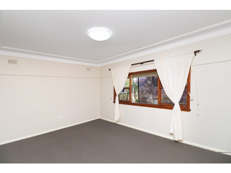 83 Bassett Street, Hurstville NSW 2220