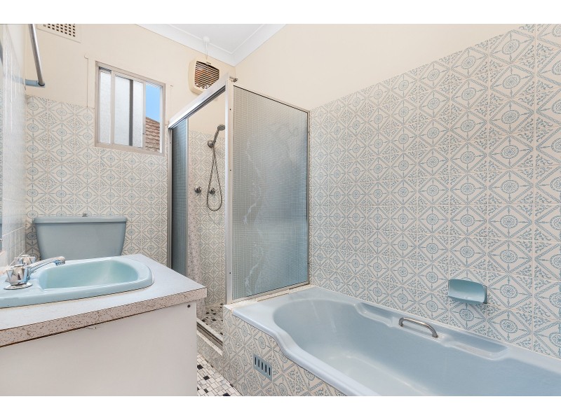 122 Park Road, Hurstville NSW 2220