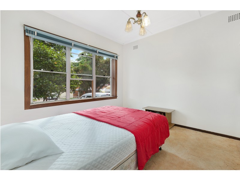 122 Park Road, Hurstville NSW 2220