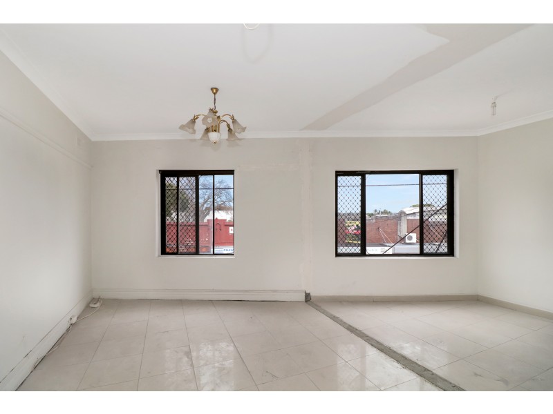 325 Beamish Street, Campsie NSW 2194