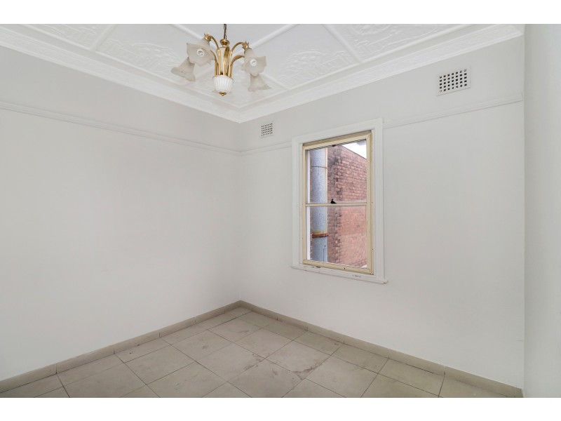 325 Beamish Street, Campsie NSW 2194