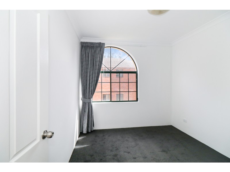 3/43 Carrington Avenue, Hurstville NSW 2220