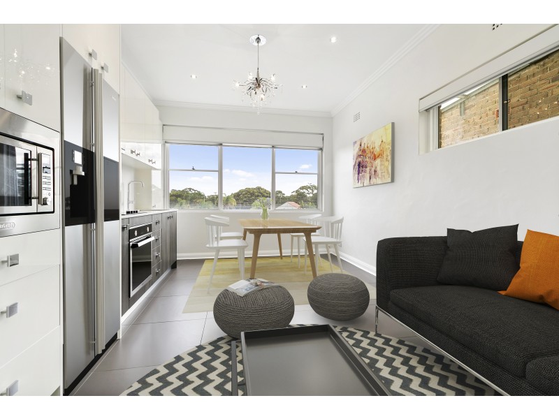 2/134 Morgan Street, Kingsgrove NSW 2208