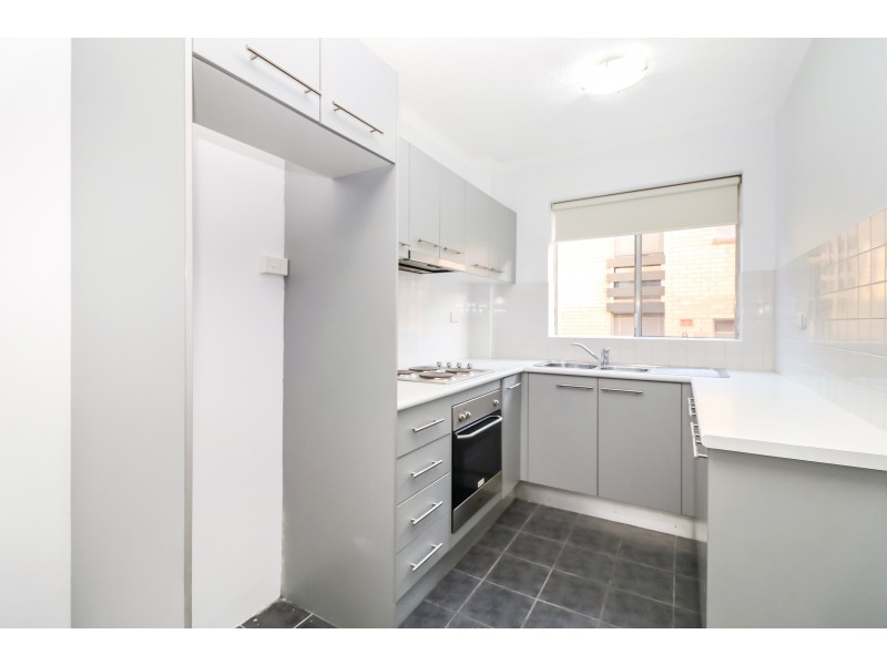 11/28 Meadow Crescent, Meadowbank NSW 2114