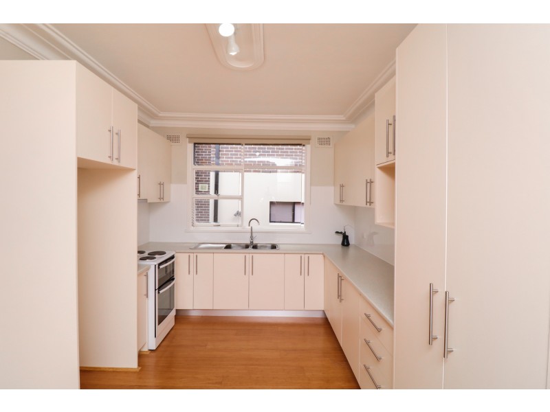 83 Bassett Street, Hurstville NSW 2220