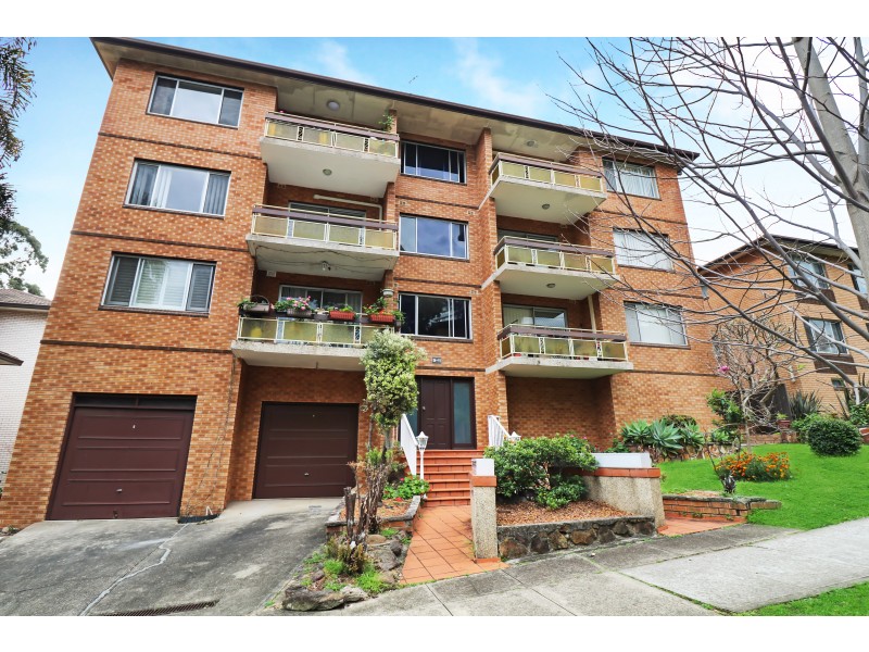 4/9-11 Woids Avenue, Hurstville NSW 2220