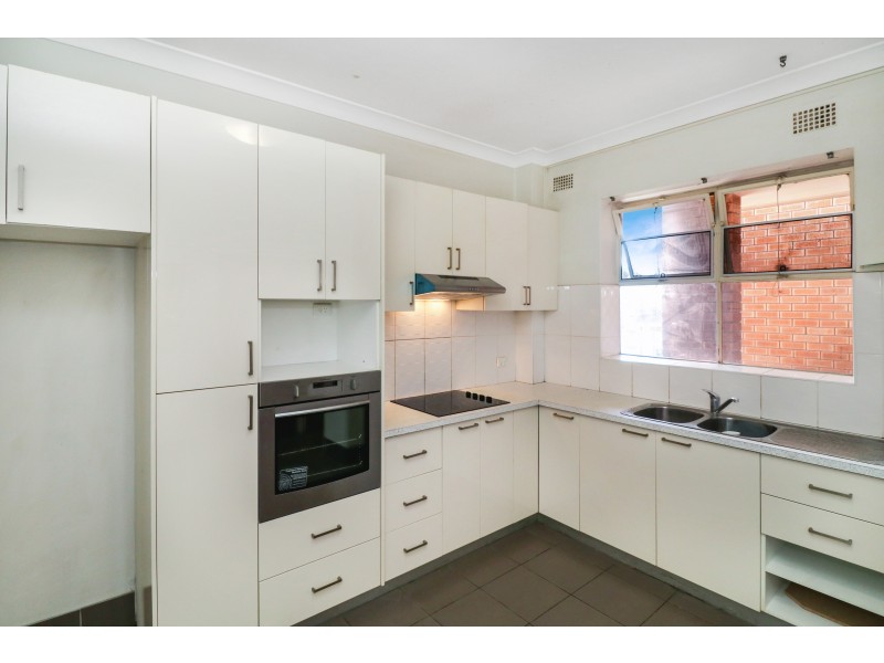 4/9-11 Woids Avenue, Hurstville NSW 2220
