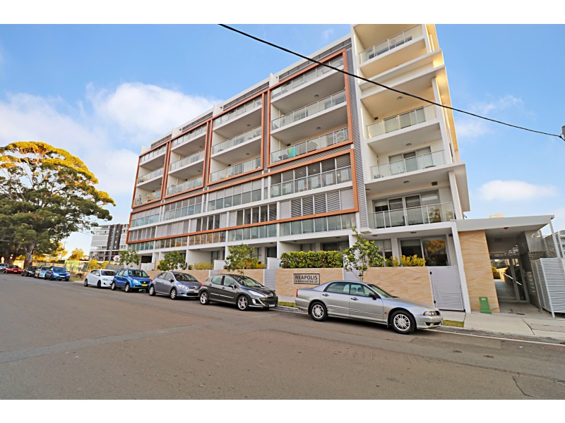 207/4 Broughton Street, Canterbury NSW 2193
