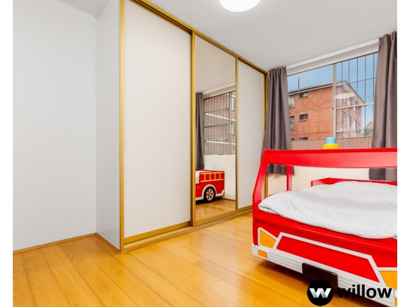 11/19 Meadow Crescent, Meadowbank NSW 2114