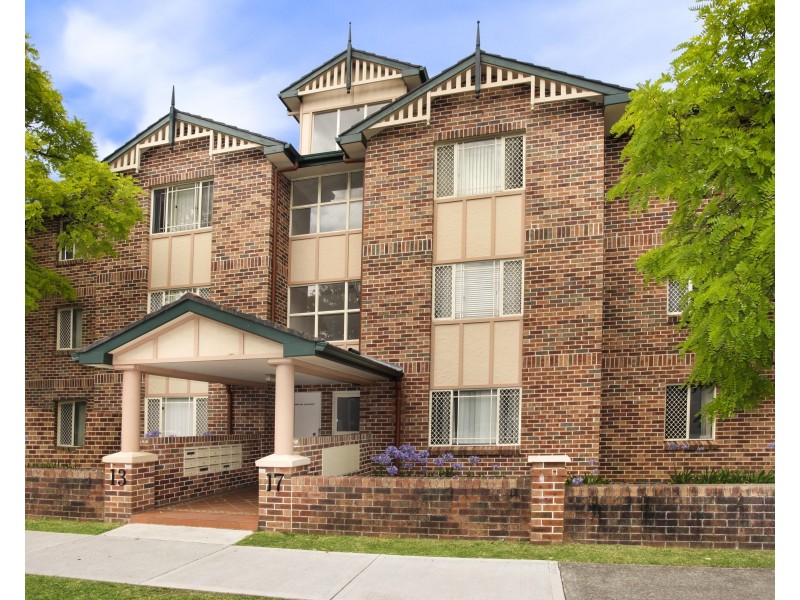 22/13-17 Hampden Street, Beverly Hills NSW 2209